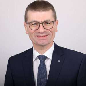 Dr. Gerhard Walther